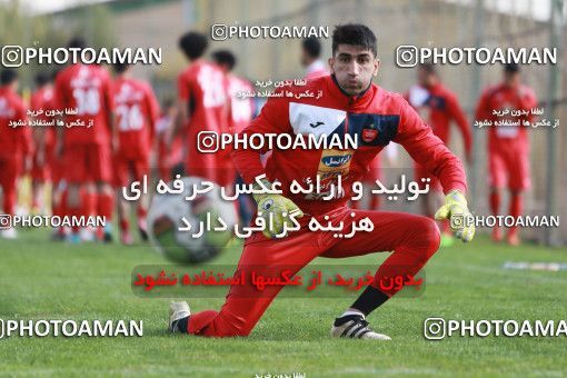 948999, Tehran, , Persepolis Football Team Training Session on 2017/11/22 at 
