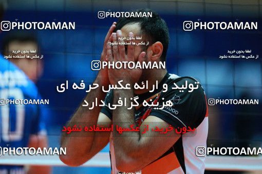 954592, Tehran, , Iran Volleyball Super League، Shahid Hojaji Cup، 2017-18 season، First Leg، Week 3، Sarmayeh Bank v Paykan on 2017/10/18 at Volleyball House of Tehran  / ([*parameter:140*] - [*parameter:139*]) (3-۱)