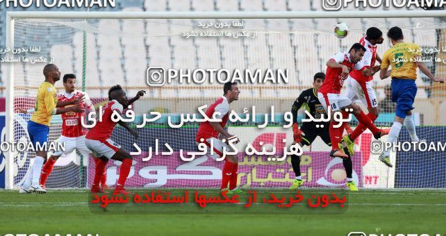 997512, Tehran, , جام حذفی فوتبال ایران, Quarter-final, Khorramshahr Cup, Persepolis 1 v 1 Sanat Naft Abadan on 2017/12/19 at Azadi Stadium