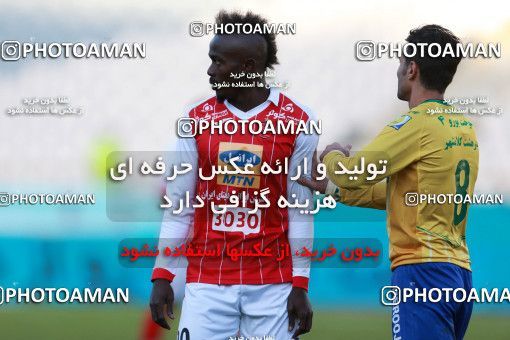 997448, Tehran, , جام حذفی فوتبال ایران, Quarter-final, Khorramshahr Cup, Persepolis 1 v 1 Sanat Naft Abadan on 2017/12/19 at Azadi Stadium
