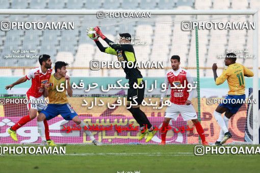 997664, Tehran, , جام حذفی فوتبال ایران, Quarter-final, Khorramshahr Cup, Persepolis 1 v 1 Sanat Naft Abadan on 2017/12/19 at Azadi Stadium