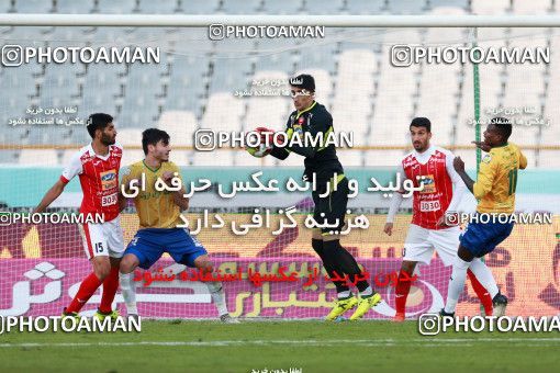 997740, Tehran, , جام حذفی فوتبال ایران, Quarter-final, Khorramshahr Cup, Persepolis 1 v 1 Sanat Naft Abadan on 2017/12/19 at Azadi Stadium
