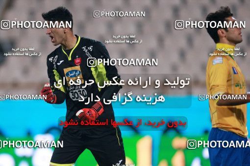 997496, Tehran, , جام حذفی فوتبال ایران, Quarter-final, Khorramshahr Cup, Persepolis 1 v 1 Sanat Naft Abadan on 2017/12/19 at Azadi Stadium