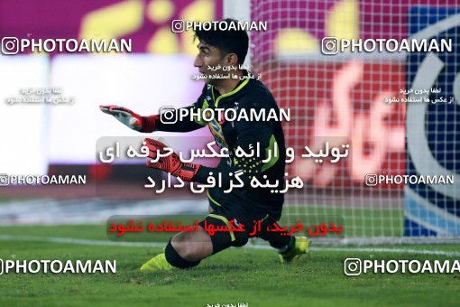 997846, Tehran, , Iranian Hazfi Cup, 1.4 round, Khorramshahr Cup, Persepolis ۱ v ۱ Sanat Naft Abadan on 2017/12/19 at Azadi Stadium