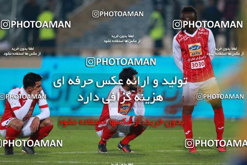 997453, Tehran, , جام حذفی فوتبال ایران, Quarter-final, Khorramshahr Cup, Persepolis 1 v 1 Sanat Naft Abadan on 2017/12/19 at Azadi Stadium