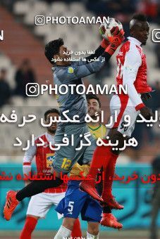 997934, Tehran, , جام حذفی فوتبال ایران, Quarter-final, Khorramshahr Cup, Persepolis 1 v 1 Sanat Naft Abadan on 2017/12/19 at Azadi Stadium