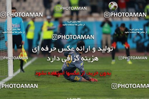 998318, Tehran, , جام حذفی فوتبال ایران, Quarter-final, Khorramshahr Cup, Persepolis 1 v 1 Sanat Naft Abadan on 2017/12/19 at Azadi Stadium