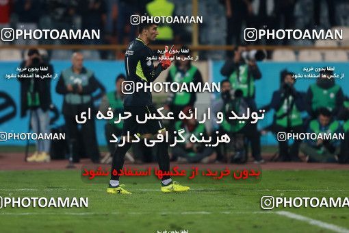 998133, Tehran, , جام حذفی فوتبال ایران, Quarter-final, Khorramshahr Cup, Persepolis 1 v 1 Sanat Naft Abadan on 2017/12/19 at Azadi Stadium