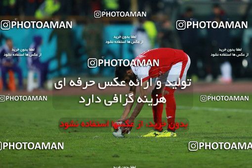997988, Tehran, , جام حذفی فوتبال ایران, Quarter-final, Khorramshahr Cup, Persepolis 1 v 1 Sanat Naft Abadan on 2017/12/19 at Azadi Stadium