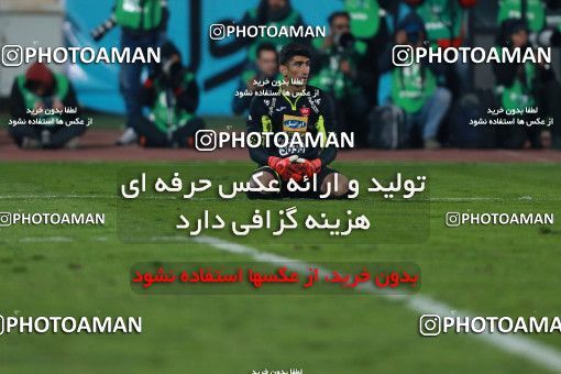 998305, Tehran, , جام حذفی فوتبال ایران, Quarter-final, Khorramshahr Cup, Persepolis 1 v 1 Sanat Naft Abadan on 2017/12/19 at Azadi Stadium