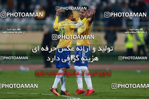 998015, Tehran, , جام حذفی فوتبال ایران, Quarter-final, Khorramshahr Cup, Persepolis 1 v 1 Sanat Naft Abadan on 2017/12/19 at Azadi Stadium