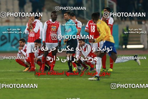 998855, Tehran, , جام حذفی فوتبال ایران, Quarter-final, Khorramshahr Cup, Persepolis 1 v 1 Sanat Naft Abadan on 2017/12/19 at Azadi Stadium