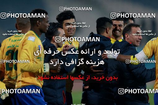 998229, Tehran, , جام حذفی فوتبال ایران, Quarter-final, Khorramshahr Cup, Persepolis 1 v 1 Sanat Naft Abadan on 2017/12/19 at Azadi Stadium