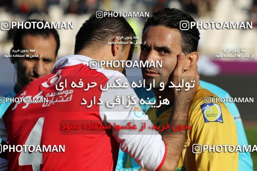 998989, Tehran, , جام حذفی فوتبال ایران, Quarter-final, Khorramshahr Cup, Persepolis 1 v 1 Sanat Naft Abadan on 2017/12/19 at Azadi Stadium