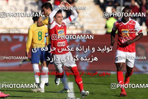 999081, Tehran, , جام حذفی فوتبال ایران, Quarter-final, Khorramshahr Cup, Persepolis 1 v 1 Sanat Naft Abadan on 2017/12/19 at Azadi Stadium