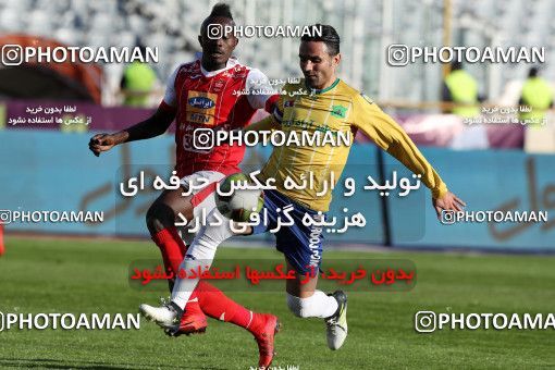 999133, Tehran, , جام حذفی فوتبال ایران, Quarter-final, Khorramshahr Cup, Persepolis 1 v 1 Sanat Naft Abadan on 2017/12/19 at Azadi Stadium