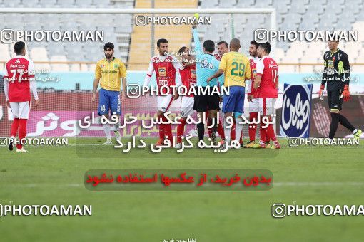 999063, Tehran, , جام حذفی فوتبال ایران, Quarter-final, Khorramshahr Cup, Persepolis 1 v 1 Sanat Naft Abadan on 2017/12/19 at Azadi Stadium