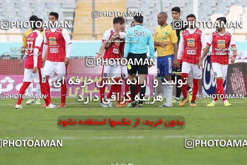 999116, Tehran, , جام حذفی فوتبال ایران, Quarter-final, Khorramshahr Cup, Persepolis 1 v 1 Sanat Naft Abadan on 2017/12/19 at Azadi Stadium