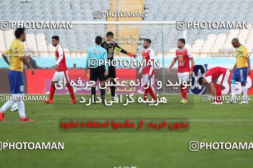 999203, Tehran, , جام حذفی فوتبال ایران, Quarter-final, Khorramshahr Cup, Persepolis 1 v 1 Sanat Naft Abadan on 2017/12/19 at Azadi Stadium