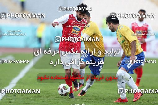 999164, Tehran, , جام حذفی فوتبال ایران, Quarter-final, Khorramshahr Cup, Persepolis 1 v 1 Sanat Naft Abadan on 2017/12/19 at Azadi Stadium