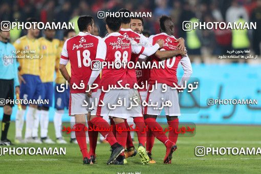 998932, Tehran, , جام حذفی فوتبال ایران, Quarter-final, Khorramshahr Cup, Persepolis 1 v 1 Sanat Naft Abadan on 2017/12/19 at Azadi Stadium