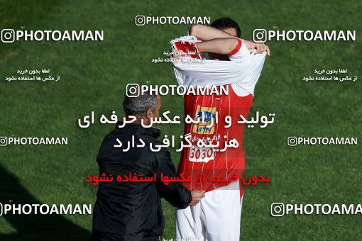 960008, Tehran, , جام حذفی فوتبال ایران, Quarter-final, Khorramshahr Cup, Persepolis 1 v 1 Sanat Naft Abadan on 2017/12/19 at Azadi Stadium