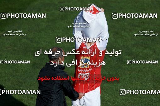 959775, Tehran, , جام حذفی فوتبال ایران, Quarter-final, Khorramshahr Cup, Persepolis 1 v 1 Sanat Naft Abadan on 2017/12/19 at Azadi Stadium