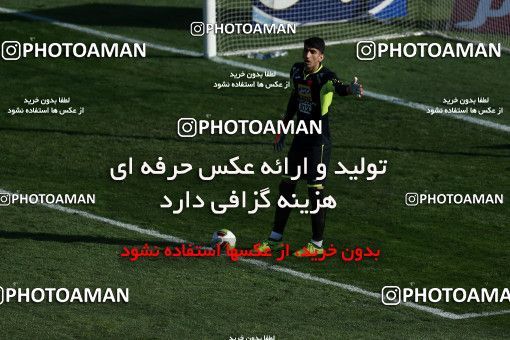 960235, Tehran, , جام حذفی فوتبال ایران, Quarter-final, Khorramshahr Cup, Persepolis 1 v 1 Sanat Naft Abadan on 2017/12/19 at Azadi Stadium