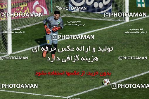 959346, Tehran, , جام حذفی فوتبال ایران, Quarter-final, Khorramshahr Cup, Persepolis 1 v 1 Sanat Naft Abadan on 2017/12/19 at Azadi Stadium