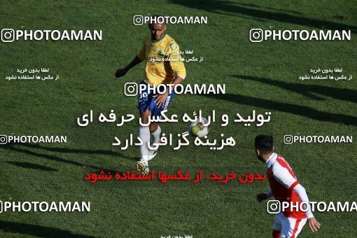 959901, Tehran, , Iranian Hazfi Cup, 1.4 round, Khorramshahr Cup, Persepolis ۱ v ۱ Sanat Naft Abadan on 2017/12/19 at Azadi Stadium