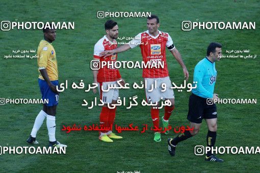 959712, Tehran, , جام حذفی فوتبال ایران, Quarter-final, Khorramshahr Cup, Persepolis 1 v 1 Sanat Naft Abadan on 2017/12/19 at Azadi Stadium