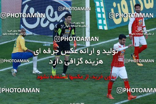 959591, Tehran, , جام حذفی فوتبال ایران, Quarter-final, Khorramshahr Cup, Persepolis 1 v 1 Sanat Naft Abadan on 2017/12/19 at Azadi Stadium