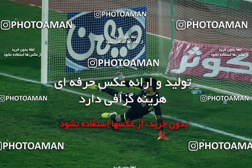 959928, Tehran, , جام حذفی فوتبال ایران, Quarter-final, Khorramshahr Cup, Persepolis 1 v 1 Sanat Naft Abadan on 2017/12/19 at Azadi Stadium