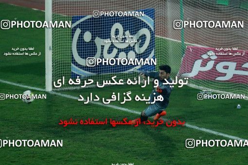 959794, Tehran, , جام حذفی فوتبال ایران, Quarter-final, Khorramshahr Cup, Persepolis 1 v 1 Sanat Naft Abadan on 2017/12/19 at Azadi Stadium