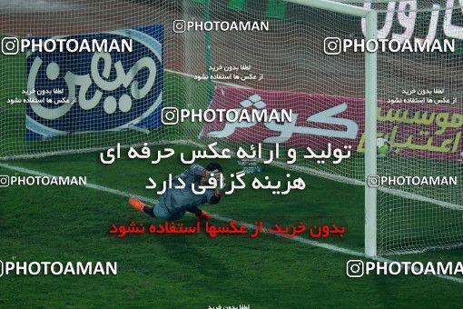 959961, Tehran, , جام حذفی فوتبال ایران, Quarter-final, Khorramshahr Cup, Persepolis 1 v 1 Sanat Naft Abadan on 2017/12/19 at Azadi Stadium