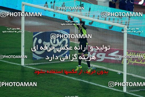 959443, Tehran, , جام حذفی فوتبال ایران, Quarter-final, Khorramshahr Cup, Persepolis 1 v 1 Sanat Naft Abadan on 2017/12/19 at Azadi Stadium