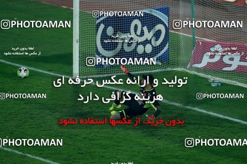 959936, Tehran, , جام حذفی فوتبال ایران, Quarter-final, Khorramshahr Cup, Persepolis 1 v 1 Sanat Naft Abadan on 2017/12/19 at Azadi Stadium