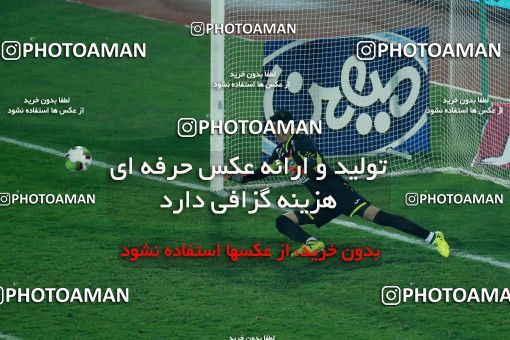 959684, Tehran, , Iranian Hazfi Cup, 1.4 round, Khorramshahr Cup, Persepolis ۱ v ۱ Sanat Naft Abadan on 2017/12/19 at Azadi Stadium