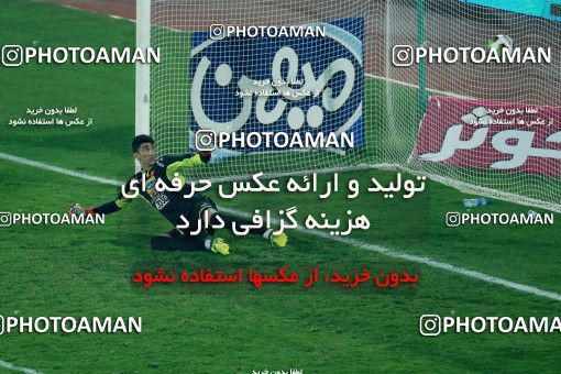 959418, Tehran, , جام حذفی فوتبال ایران, Quarter-final, Khorramshahr Cup, Persepolis 1 v 1 Sanat Naft Abadan on 2017/12/19 at Azadi Stadium