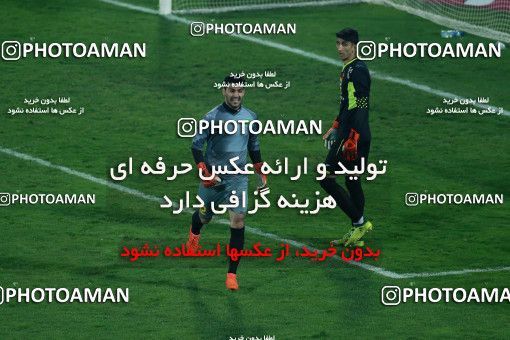 960088, Tehran, , جام حذفی فوتبال ایران, Quarter-final, Khorramshahr Cup, Persepolis 1 v 1 Sanat Naft Abadan on 2017/12/19 at Azadi Stadium
