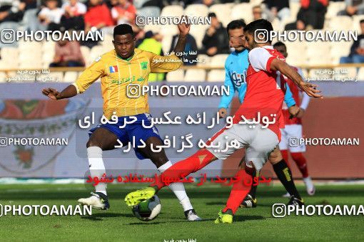 999543, Tehran, , جام حذفی فوتبال ایران, Quarter-final, Khorramshahr Cup, Persepolis 1 v 1 Sanat Naft Abadan on 2017/12/19 at Azadi Stadium