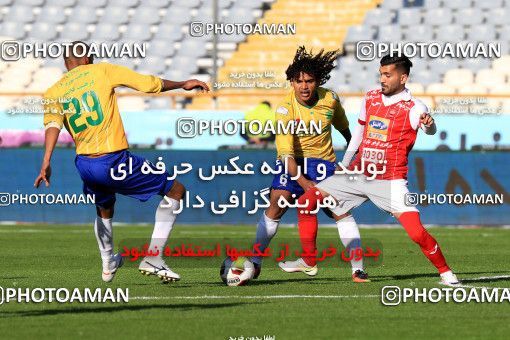 999659, Tehran, , جام حذفی فوتبال ایران, Quarter-final, Khorramshahr Cup, Persepolis 1 v 1 Sanat Naft Abadan on 2017/12/19 at Azadi Stadium