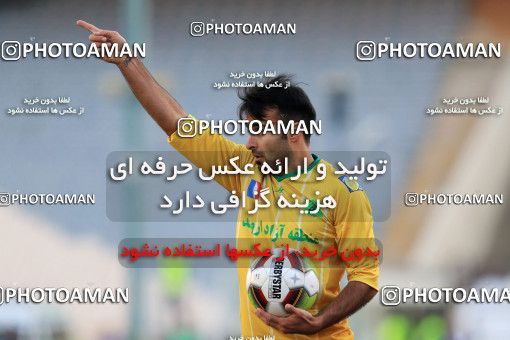 999530, Tehran, , جام حذفی فوتبال ایران, Quarter-final, Khorramshahr Cup, Persepolis 1 v 1 Sanat Naft Abadan on 2017/12/19 at Azadi Stadium