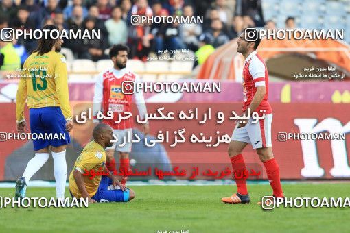 999360, Tehran, , جام حذفی فوتبال ایران, Quarter-final, Khorramshahr Cup, Persepolis 1 v 1 Sanat Naft Abadan on 2017/12/19 at Azadi Stadium