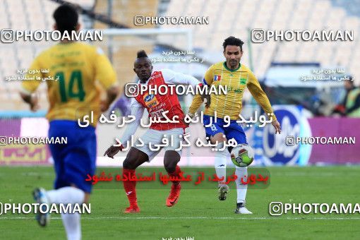 999405, Tehran, , جام حذفی فوتبال ایران, Quarter-final, Khorramshahr Cup, Persepolis 1 v 1 Sanat Naft Abadan on 2017/12/19 at Azadi Stadium