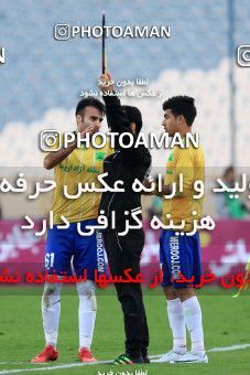 999494, Tehran, , جام حذفی فوتبال ایران, Quarter-final, Khorramshahr Cup, Persepolis 1 v 1 Sanat Naft Abadan on 2017/12/19 at Azadi Stadium