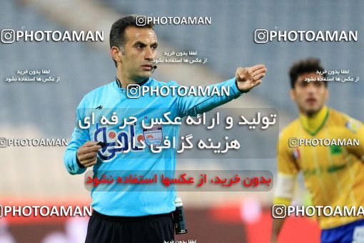999423, Tehran, , جام حذفی فوتبال ایران, Quarter-final, Khorramshahr Cup, Persepolis 1 v 1 Sanat Naft Abadan on 2017/12/19 at Azadi Stadium