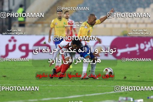 999635, Tehran, , جام حذفی فوتبال ایران, Quarter-final, Khorramshahr Cup, Persepolis 1 v 1 Sanat Naft Abadan on 2017/12/19 at Azadi Stadium