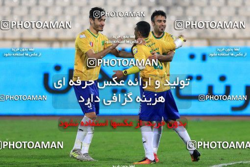 999266, Tehran, , جام حذفی فوتبال ایران, Quarter-final, Khorramshahr Cup, Persepolis 1 v 1 Sanat Naft Abadan on 2017/12/19 at Azadi Stadium