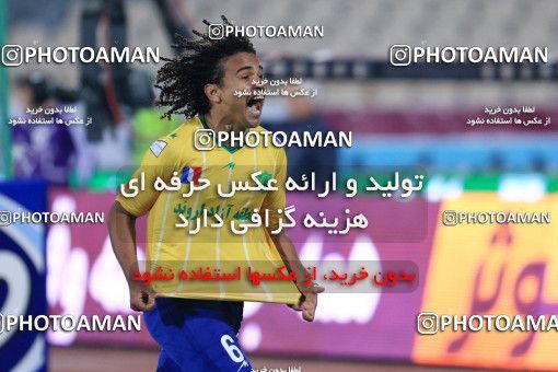 999386, Tehran, , جام حذفی فوتبال ایران, Quarter-final, Khorramshahr Cup, Persepolis 1 v 1 Sanat Naft Abadan on 2017/12/19 at Azadi Stadium